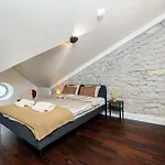 T64 By Smartstay *