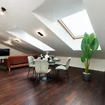 T64 By Smartstay *