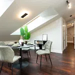 T64 By Smartstay